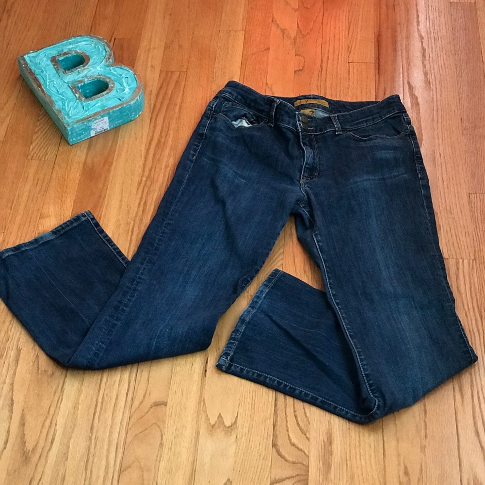 Seven bootcut jeans 👖